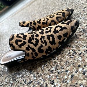 Cheetah Print Mules that feel like fur texture Size 7